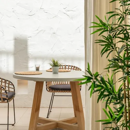 Apartamento Vivienda Casares Estepona
